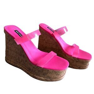 Nine West Rapps Platform Wedge Sandal in Hot Pink